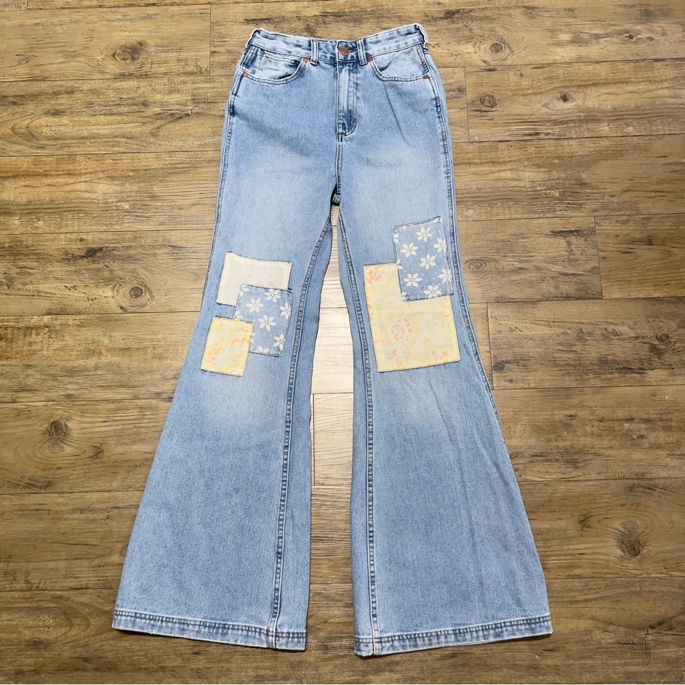 Wrangler x Billabong Womens Bell Bottom Jeans True Blue Patchwork Denim …